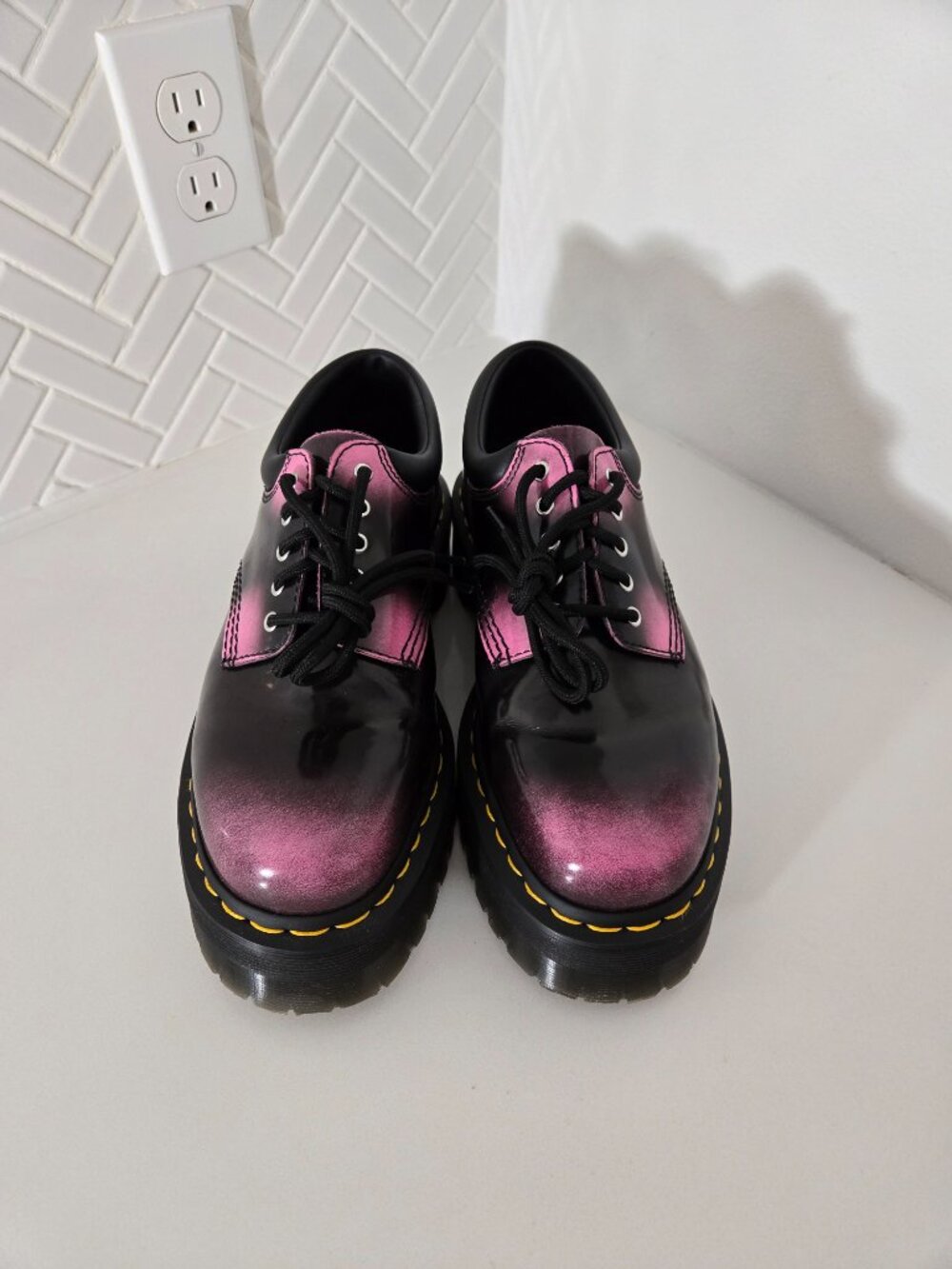 Dr Martens 8053 Quad Black&Pink Arcadia UK7 US Women's 9 Platform Padded Collar - Picture 2 of 7